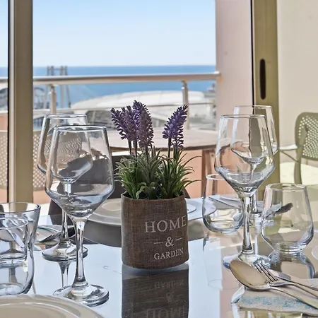 Spacious 3br Volga Promenade